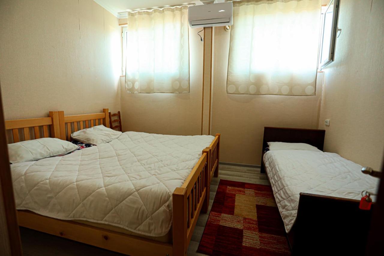 Guesthouse Gua Kutaisi Ngoại thất bức ảnh