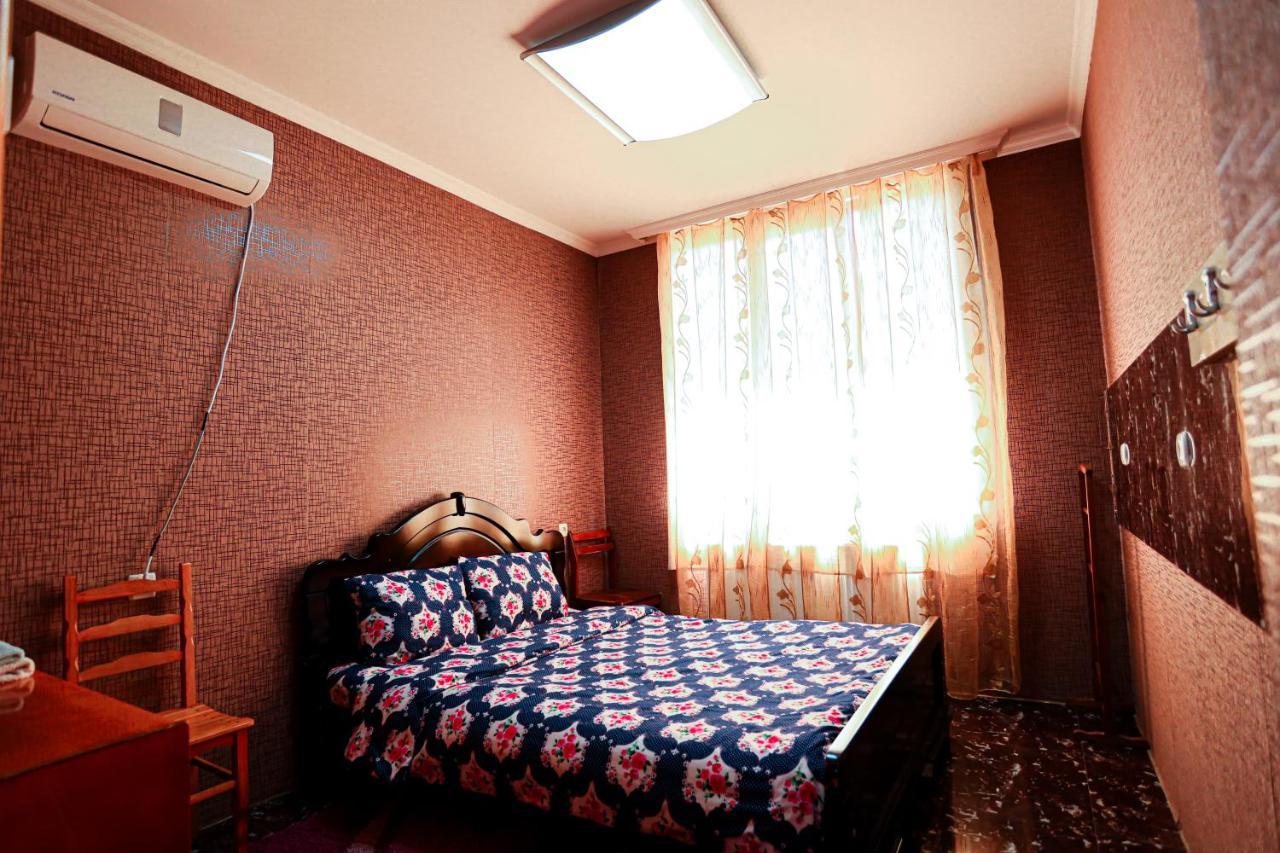 Guesthouse Gua Kutaisi Ngoại thất bức ảnh