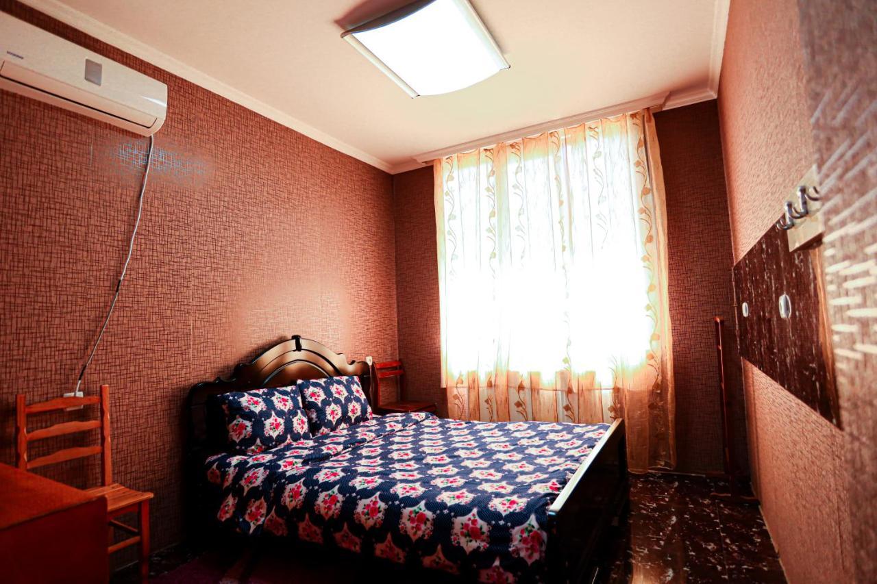 Guesthouse Gua Kutaisi Ngoại thất bức ảnh