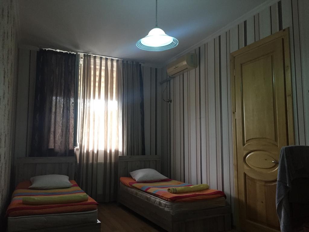 Guesthouse Gua Kutaisi Ngoại thất bức ảnh