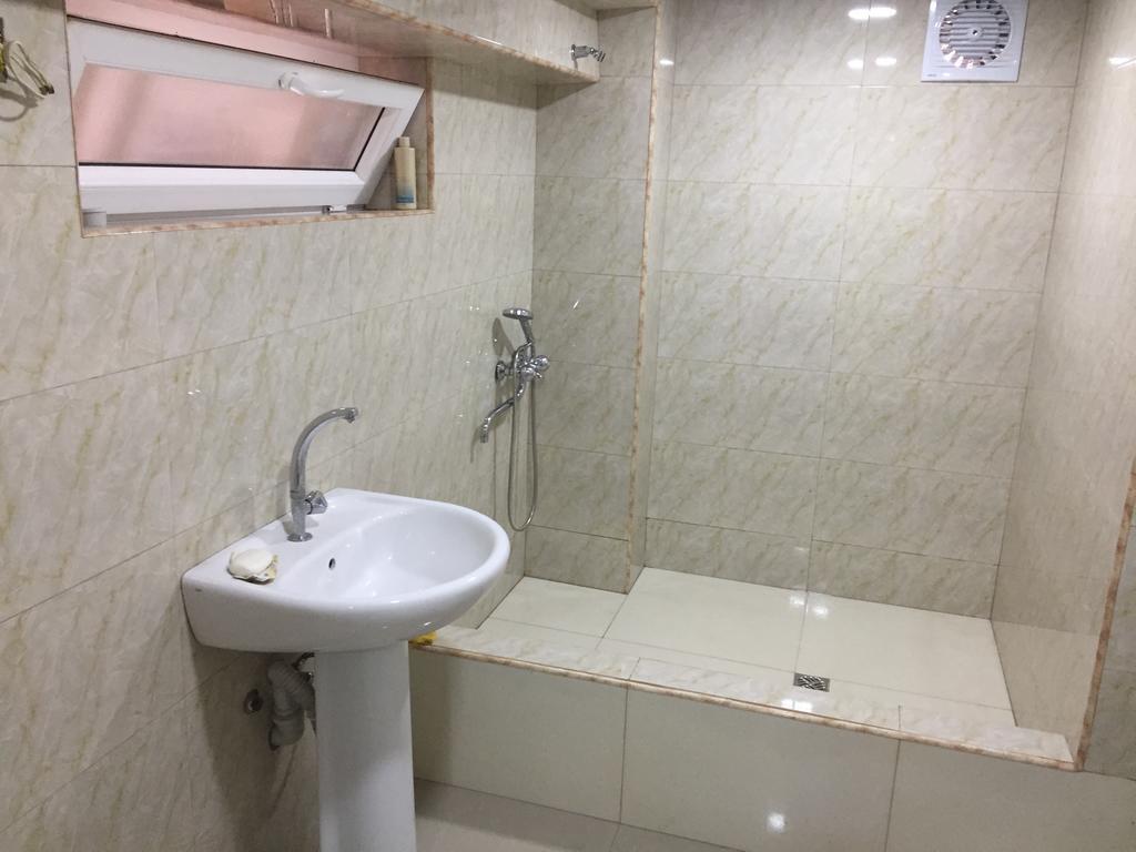 Guesthouse Gua Kutaisi Ngoại thất bức ảnh