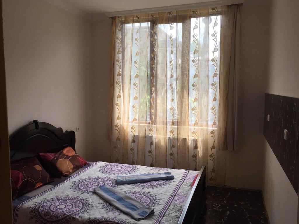 Guesthouse Gua Kutaisi Phòng bức ảnh